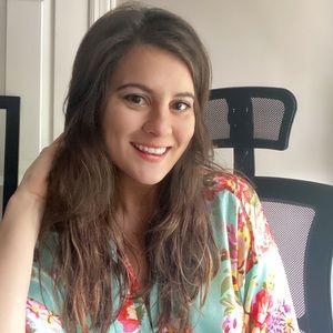 Meet your Posher, Kelli